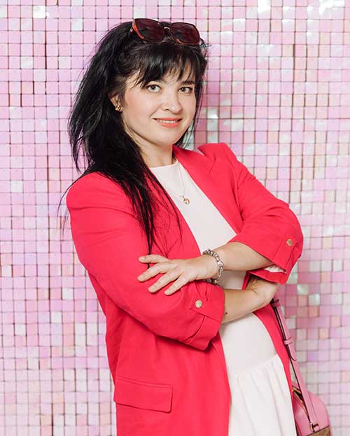 Anastasiia-Kabirova-w